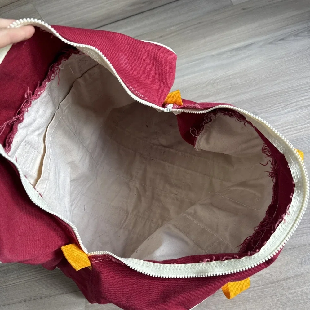 Vintage Man-O-War Cay Norman Albury Sail Makers Tote/Duffle Bag Red/Yellow